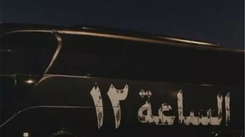 «أتوبيس منتصف الليل» حملة دعائية سرّية أم فيديوهات مفبركة بـ AI