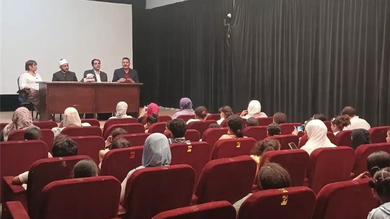 «دعم القيم والسلوكيات الإيجابية» في أولى فعاليات صالون ثقافة الجيزة
