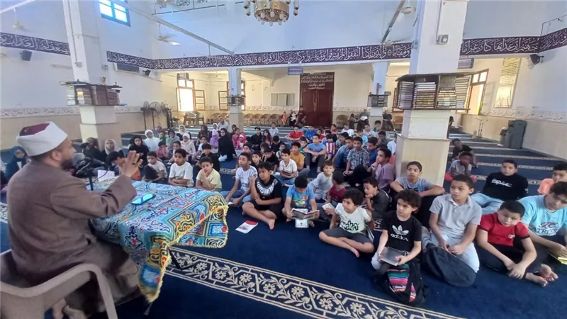 ضمن النشاط الصيفي.. الأوقاف تنظم لقاءً تفاعليًّا للأطفال بمدينة الشروق
