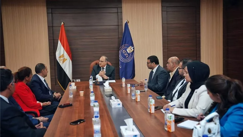 «هيئة الدواء» تبحث تعزيز التعاون مع 