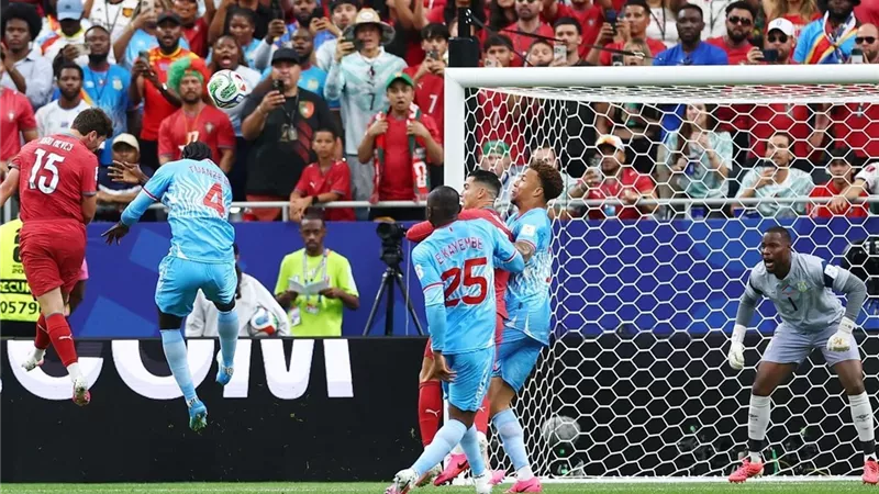 الشوط الأول.. ويسا يصعق شباك البرتغال ويتعادل للكونغو بكأس العالم