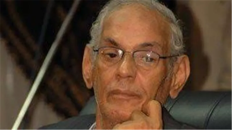 محمد حمزة شاعر الأغنية الوطنية الذي سكنت كلماته وجدان المصريين