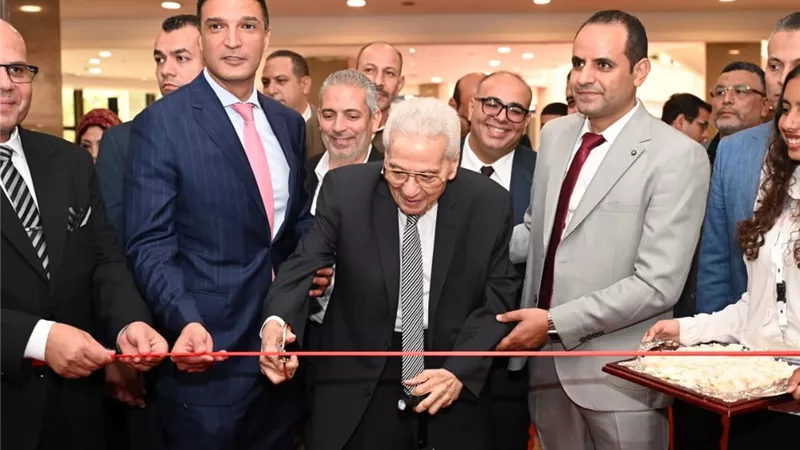 برعاية مدبولي.. وزير الصناعة يفتتح معرض تكنوبرنت الدولي الـ13 للطباعة