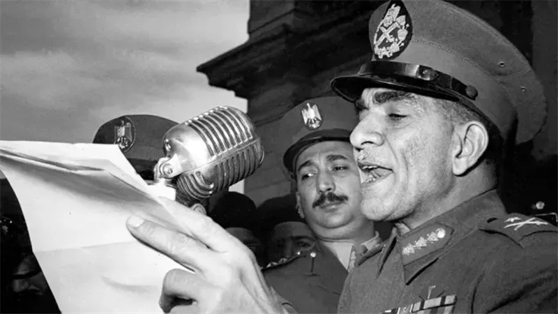 في مثل هذا اليوم.. إعلان الجمهورية المصرية وتنصيب محمد نجيب أول رئيس لها 