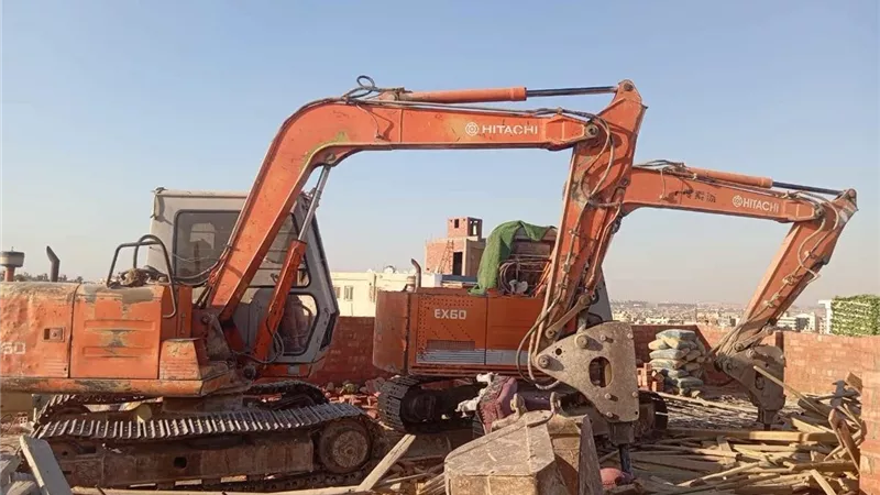 محافظ القاهرة: لا تهاون مع مخالفات البناء وإزالتها فورًا دون استثناء
