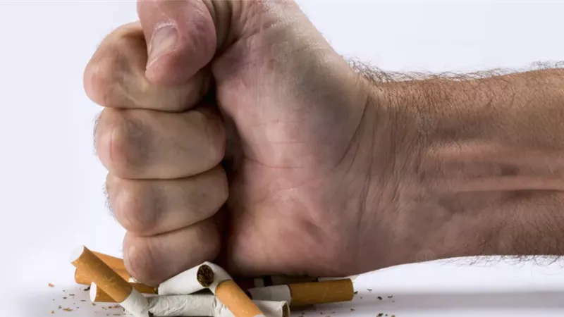 الصحة تحذر: التدخين من أخطر مسببات تلف الشرايين وقد يؤدي إلى بتر الأطراف