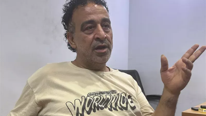 الفلسطيني نديم عواد: 