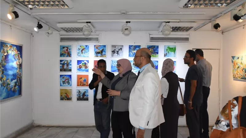 «الفنون التشكيلية» تطلق ثلاثة معارض تجسد الصراع والأمل بمتحف أحمد شوقي