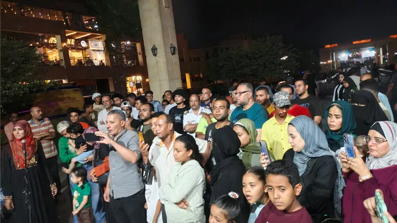 إقبال جماهيري كبير على «شارع الفن» بأسوان بعروض غنائية وورش أطفال