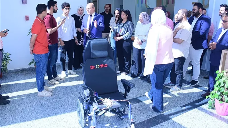 النعماني يتفقد معمل التصنيع الرقمي وتدريب ريادة الأعمال