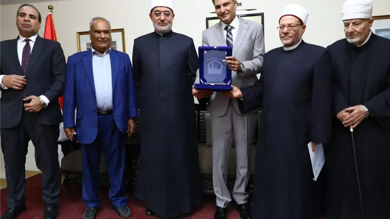 مفتي الجمهورية يشهد مراسم تكريم الفائزين في مسابقة القرآن الكريم 