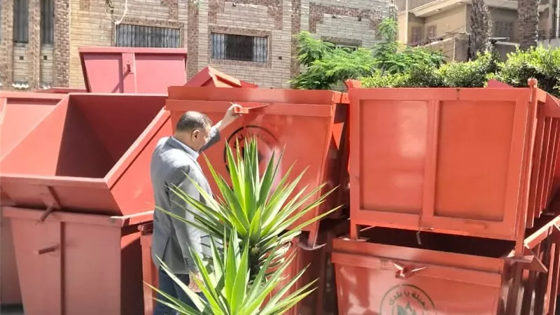 محافظ كفرالشيخ: دعم منظومة النظافة بسيدي سالم بـ65 صندوق قمامة جديد