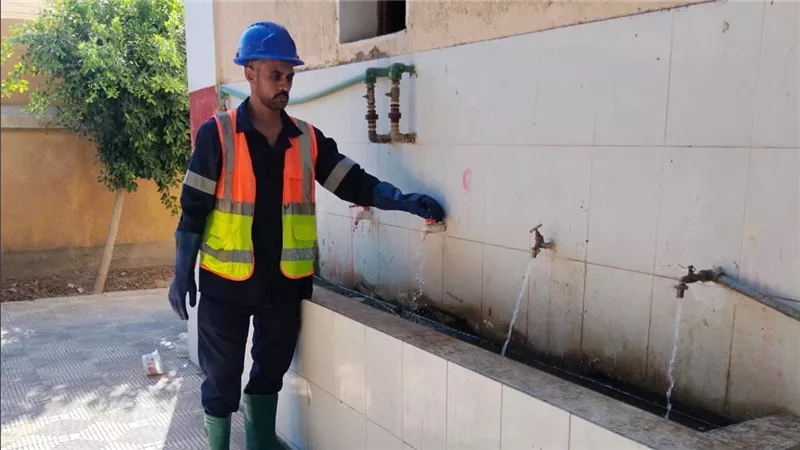 محافظ سوهاج يوجه بتأمين مياه الشرب داخل لجان امتحانات الثانوية العامة