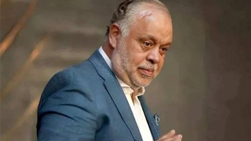 أشرف زكي يتدخل لحل أزمة الكهرباء بكمبوند المهن التمثيلية 
