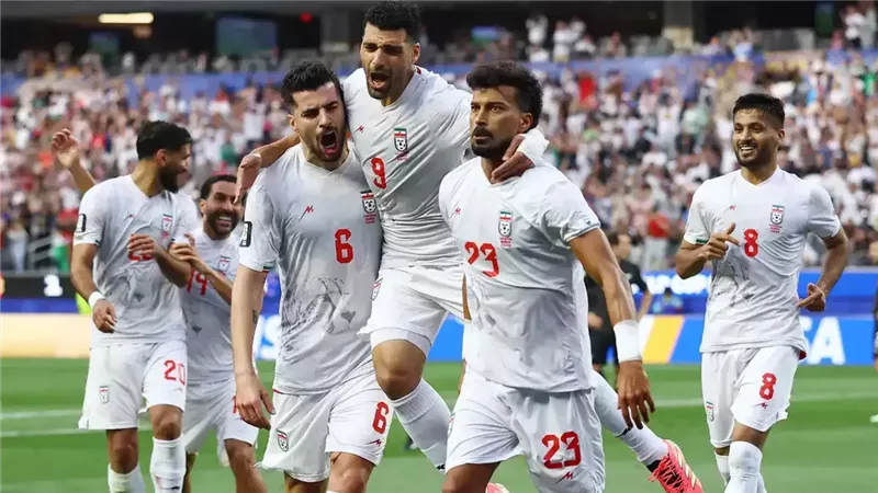 لاعب إيران: سنواجه مصر بروح جماعية وتماسك.. نطمح للظهور كفريق واحد