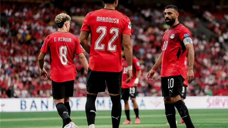 محمد صلاح يتوج بجائزة رجل مباراة مصر ونيوزيلندا في كأس العالم 