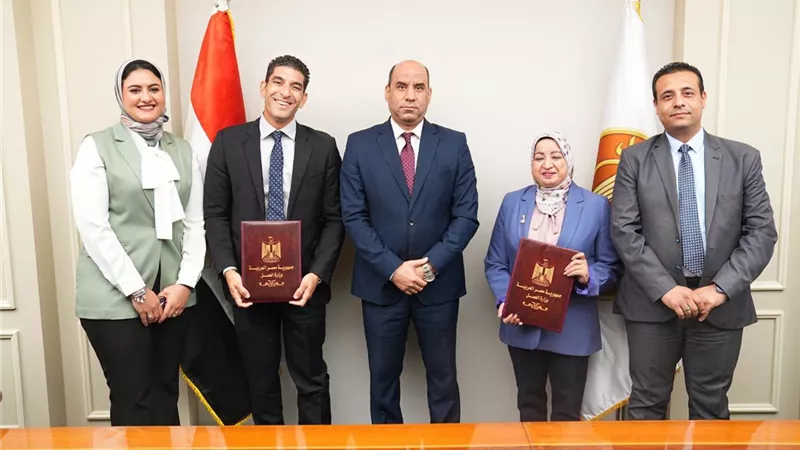 وزير العمل يشهد توقيع بروتوكول تعاون مع 