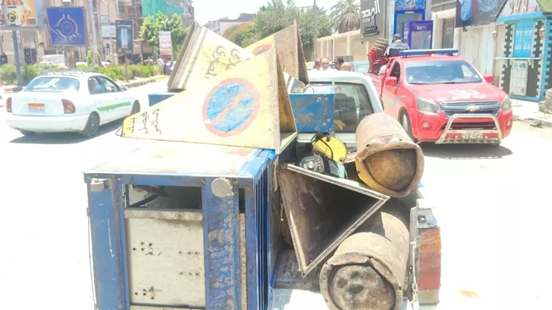 ضبط نحو 5 أطنان من المواد الكيميائية والصناعية المحظورة التداول بالمنيا