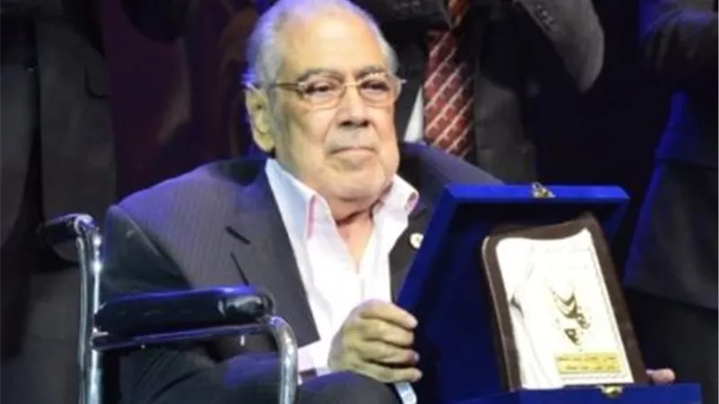بعد تكريمه بمهرجان المهن التمثيلية.. هل يعود صبري عبد المنعم إلى الأضواء؟