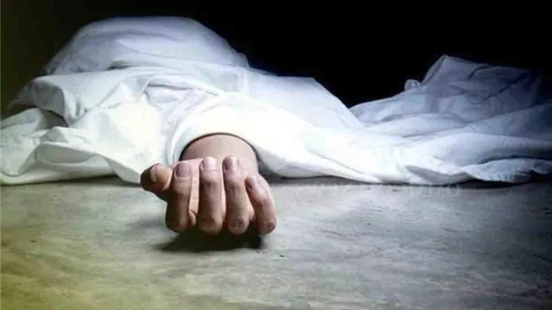 بسبب الأيس.. الابن العاق يقتل والده داخل مسكنه في الجيزة   