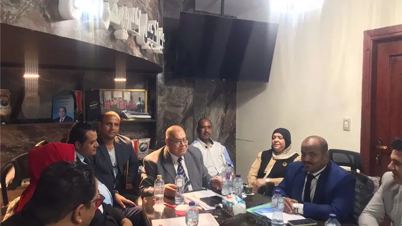 ناجى الشهابي بعد لقائه بمرشحي قائمة الصعيد: نخوض الانتخابات دفاعًا عن الوطن واستقراره