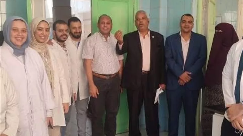 استقبال الشكاوى ومخاطبة الجهات المختصة لإنهائها.. نشاط مكثف لوحدة حقوق الإنسان بالشرقية | صور