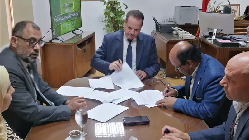 اتفاق تعاون بين «الأعلى للثقافة» و«آداب حلوان» حول تفضيلات القراءة لدى المراهقين