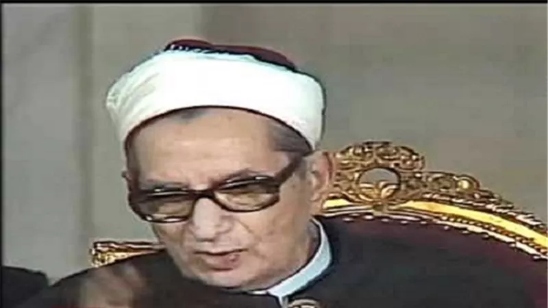 الشيخ الباقوري.. الثائر تحت العمامة وأول وزير لـ«الأوقاف»