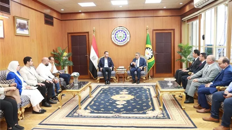   نائب وزير الصحة يبحث مع محافظ الدقهلية تطوير المنظومة الصحية بالمحافظة