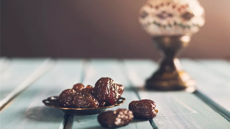 لماذا حثّ النبي على صيام الأيام البيض؟ أسرار روحية وصحية مذهلة