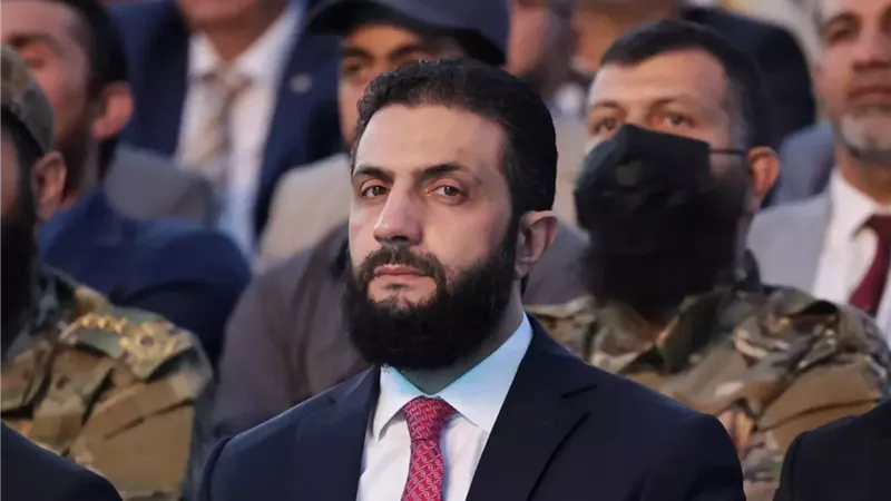 أستاذ علاقات دولية لـ