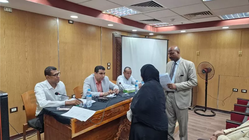 لقاء اليوم المفتوح في الأقصر يستقبل 38 شكوى من المواطنين