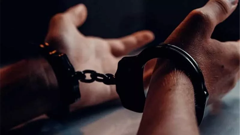 القبض على رجل أعمال شهير بمدينة 15 مايو وإحالته للنيابة|تفاصيل