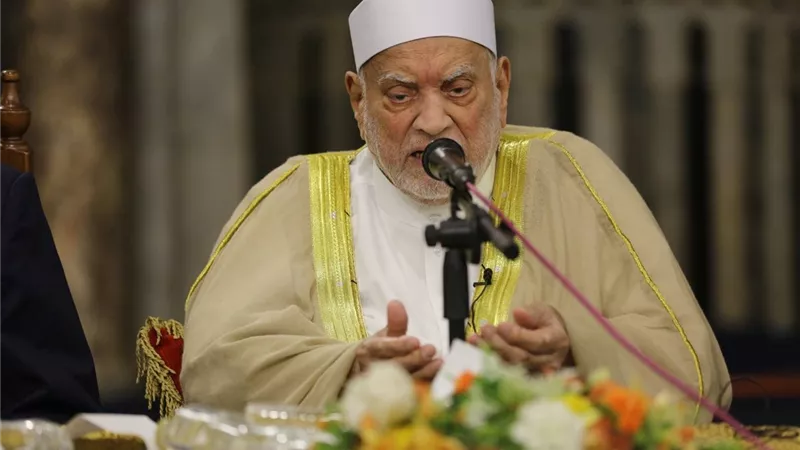 رحيل أحمد عمر هاشم.. أسرار جديدة عن حياة العالم وسبب اختياره كليته 