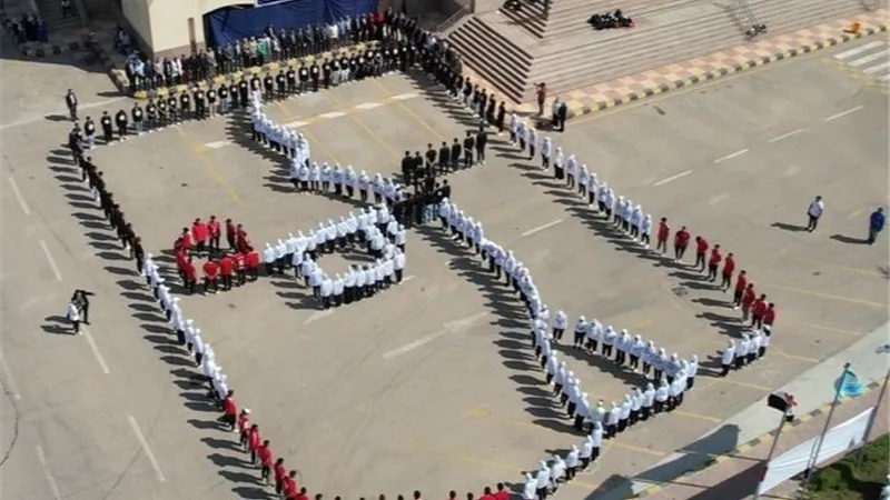 رئيس جامعة كفر الشيخ يشهد احتفال طلاب 