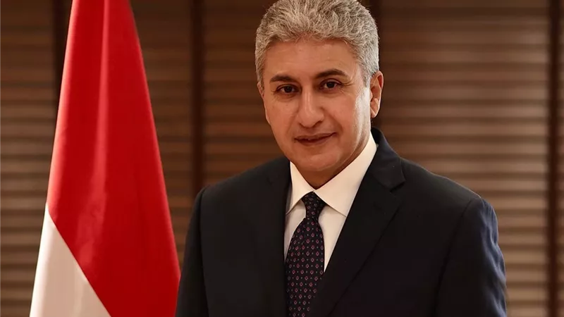  وزير السياحة يهنئ خالد العناني برئاسة منظمة اليونسكو
