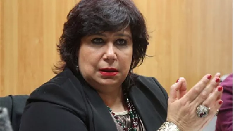 إيناس عبد الدايم لـ