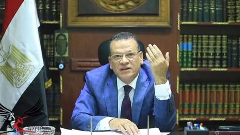 محمد عثمان: فوز العناني باليونسكو نقطة مضيئة فى تاريخ مصر| خاص