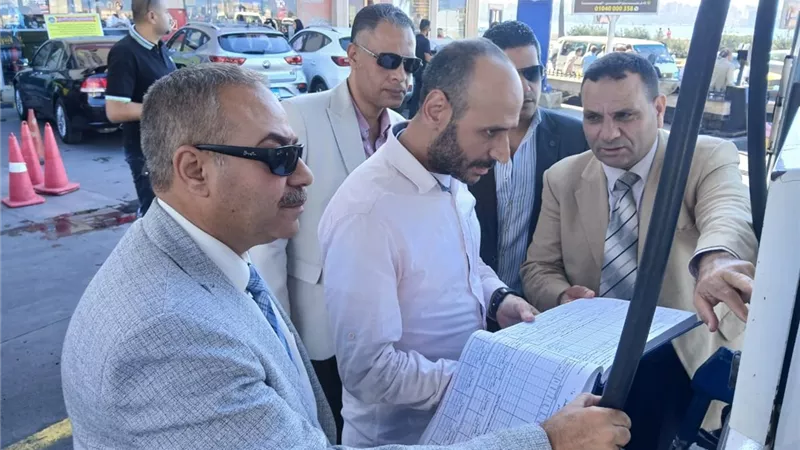 إحباط محاولة التصرف في 85 طن وقود بـ3 محطات سيارات بالإسكندرية