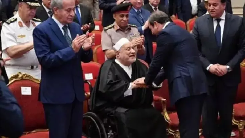 وداعًا أحمد عمر هاشم.. مسيرة علمية مضيئة ومواقف إنسانية خالدة مع الرئيس السيسي