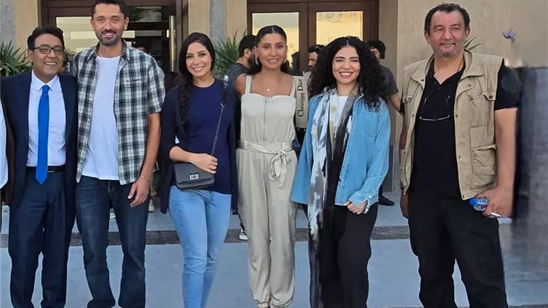 ياسمين رحمي تعلن انتهاء تصوير فيلم «طلقني» بطولة دينا الشربيني 