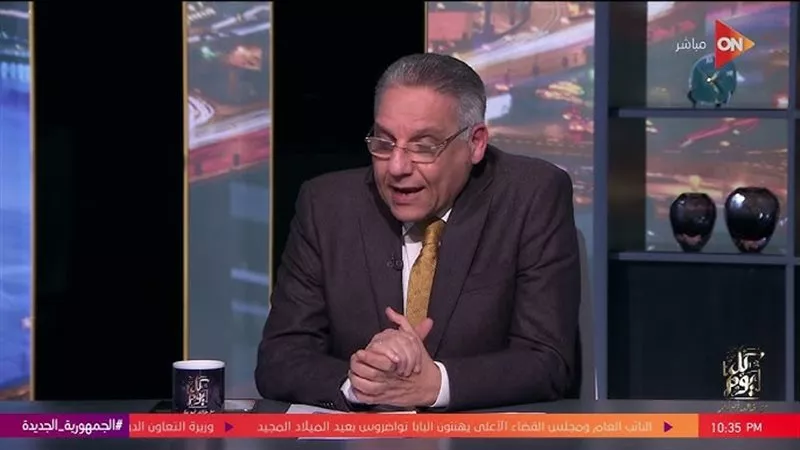 الناقد محمد صلاح يشيد بتناول «فايق» قضية سفر منتخب مصر بطائرتين