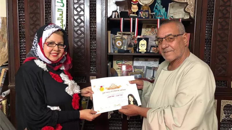 الكاتبة هويدا عطا: «صائد الدبابات» لم يكن بطلا عاديا بل ضمير وطن لا يموت| حوار