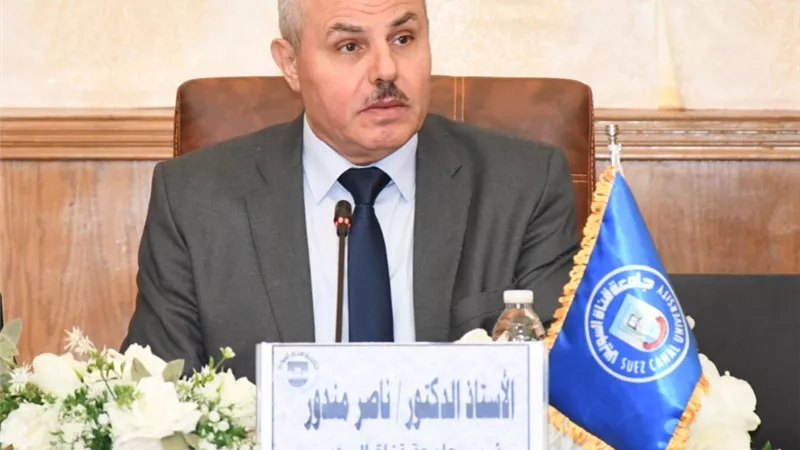 قوافل طبية بمدرسة النور للمكفوفين ضمن مبادرات جامعة قناة السويس