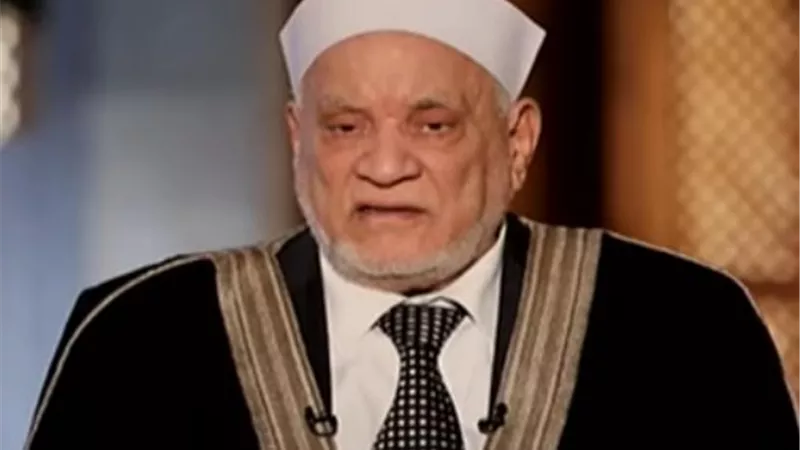 وزارة الأوقاف تنشر سيرة ومسيرة الدكتور أحمد عمر هاشم