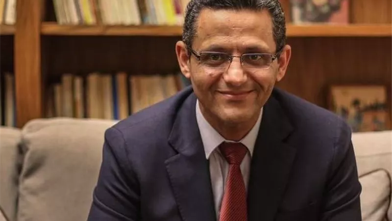 نقيب الصحفيين بمؤتمر المحامين حول الإجراءات الجنائية: المساس بحق الدفاع انتهاك للدستور