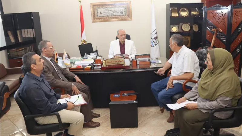 السكرتير العام ببني سويف يوجه بتكثيف الجهود لتحصيل مستحقات الدولة الزراعية