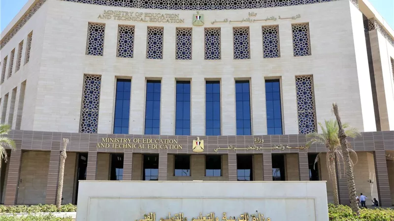 موعد امتحانات شهر أكتوبر 2025 لطلاب النقل: الصف الرابع حتى الثاني الثانوي وجدول المواد لكل صف