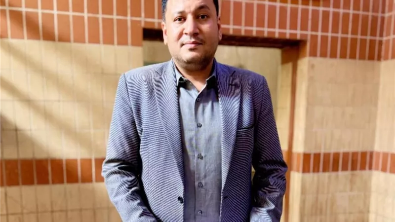 ممثلًا عن حزب العدل.. على فايز يتقدم بأوراق ترشحه لانتخابات مجلس النواب 