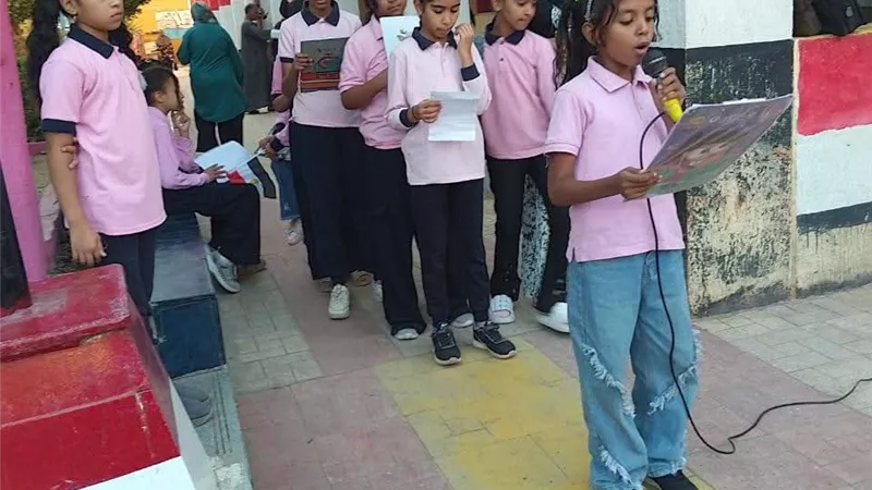 رئيس مركز ومدينة أرمنت يتفقد سير العملية التعليمية بمدارس المركز بالأقصر |صور